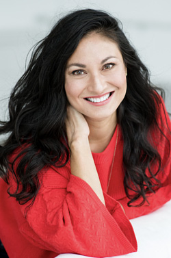 Krystal Hoversten, Dentist in Aurora at Retro Dental