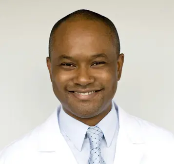 Ricardo Chang, Dentist in Royal Palm Beach at Smile Perfection Dental & Braces - Royal Palm Beach