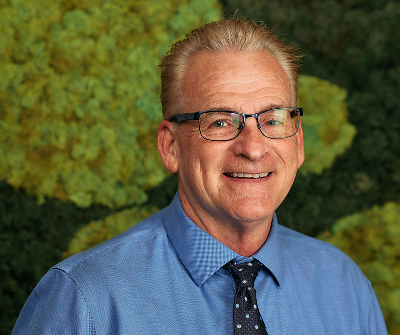 Mitchel House, Dentist in Decatur at Mitchel House Family Dentistry