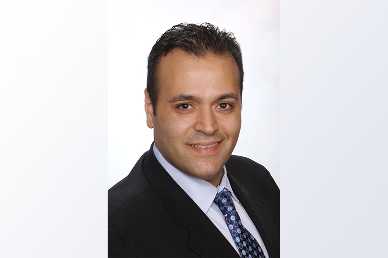 Roger Nouneh, Dentist in Evanston at Designer Smiles