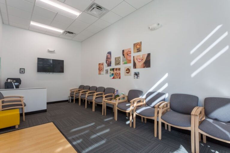 Ambriel Weatherly, Dentist in Miami at Dentists At Midtown